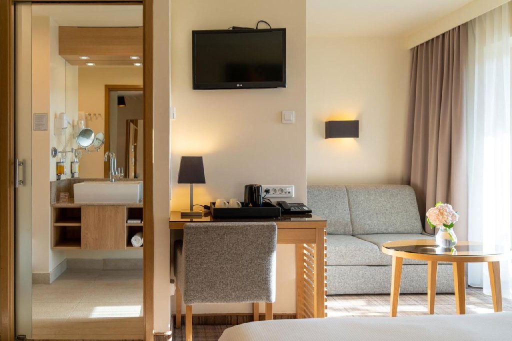 Ana Hotels Sport