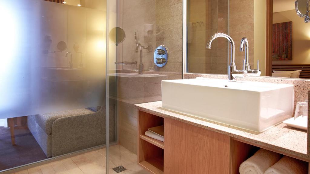 Ana Hotels Sport