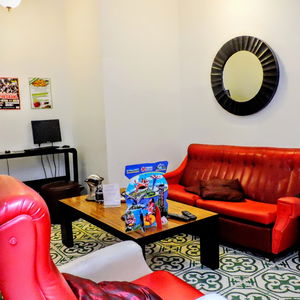 Hotel Home Youth Hostel Valencia cazare Valencia