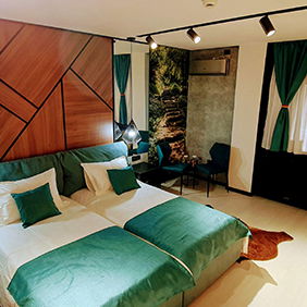 Hotel Casa Romaneasca cazare Calimanesti