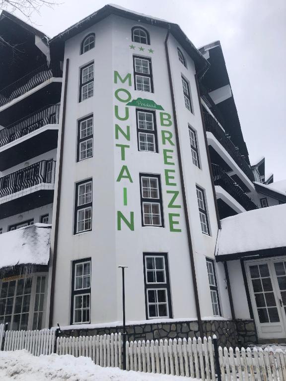 Hotel Mountain Breeze Predeal