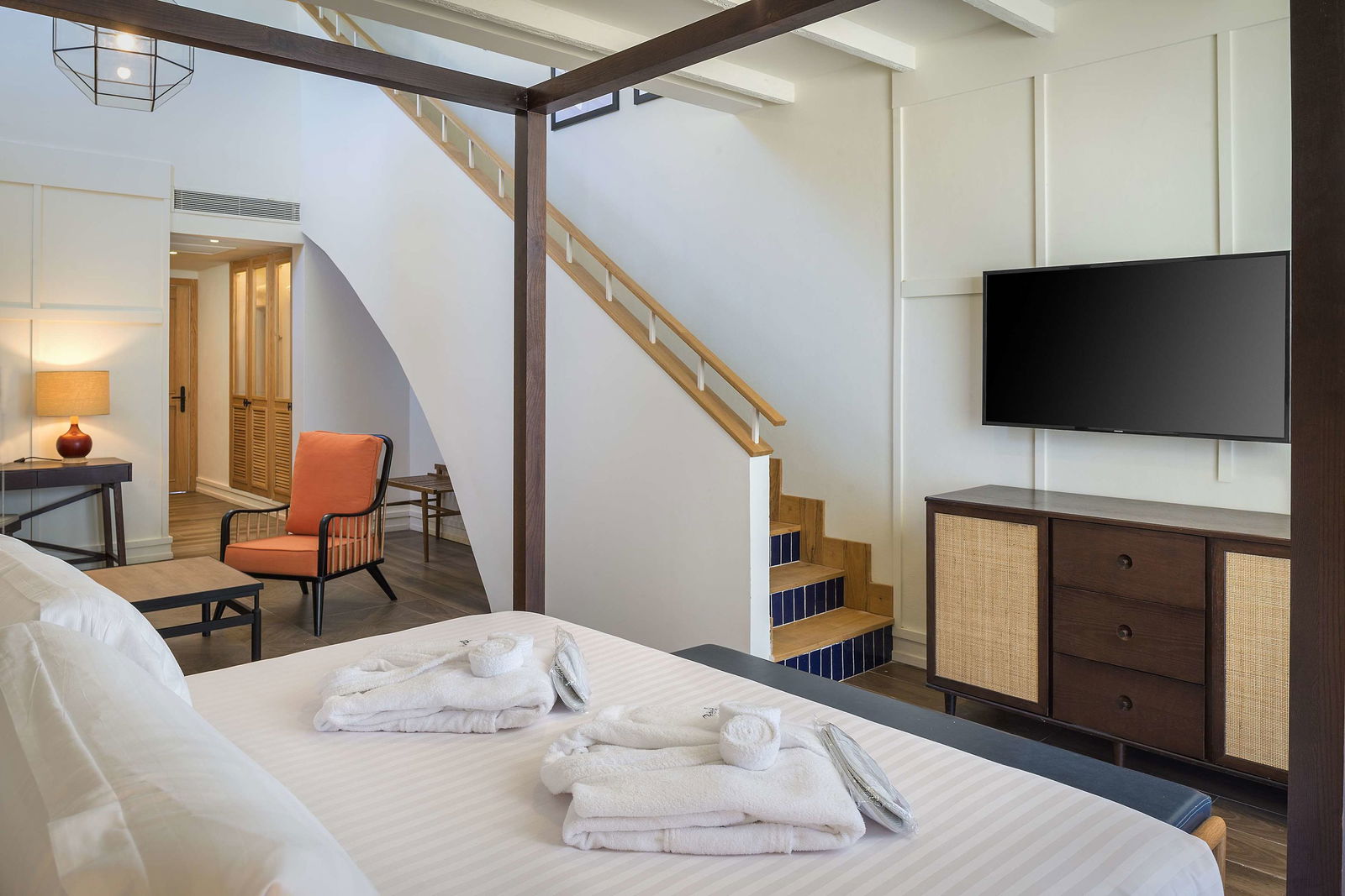 Ocean El Faro Room Example