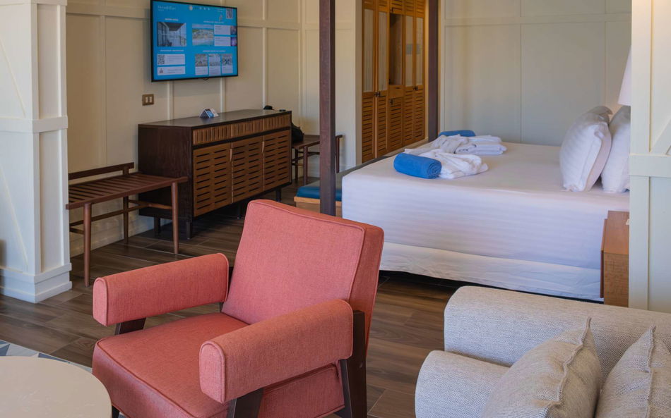 Ocean El Faro Room Example