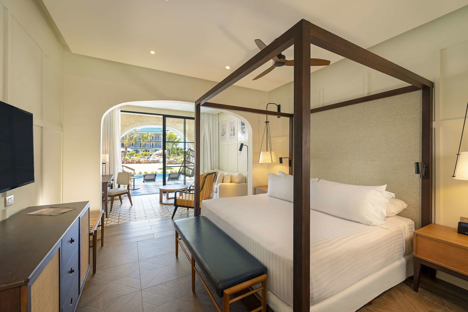 Ocean El Faro Room Example