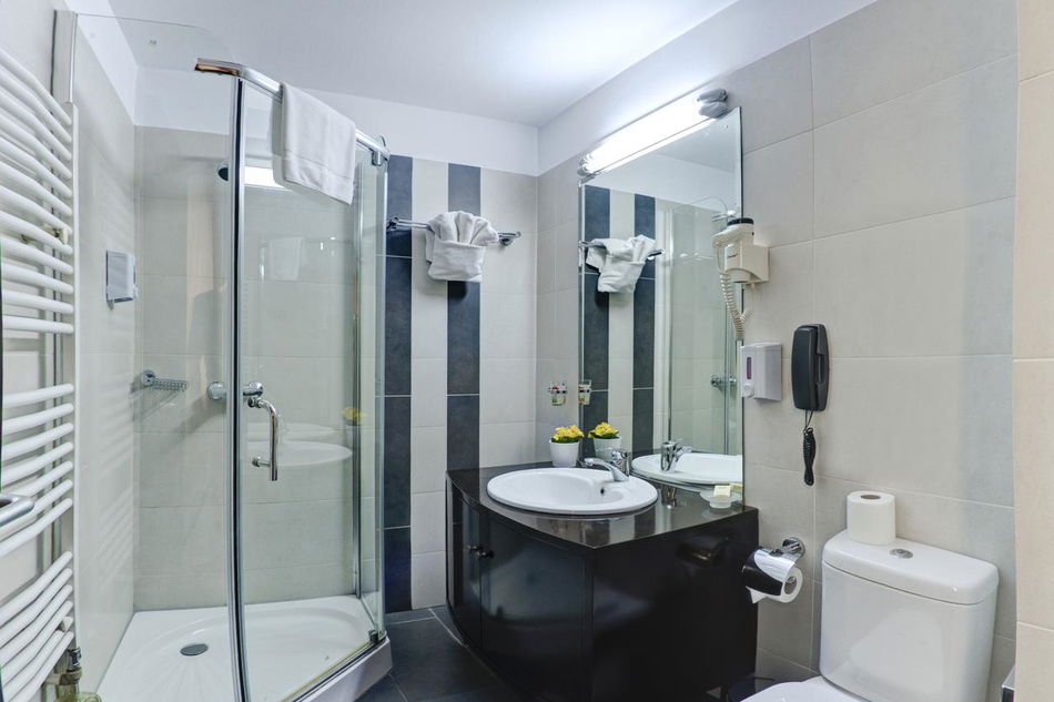 Avis Hotel By Ws Hotels