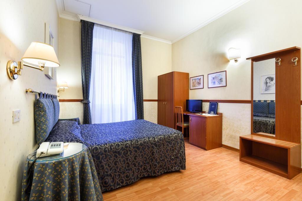 Hotel Paris