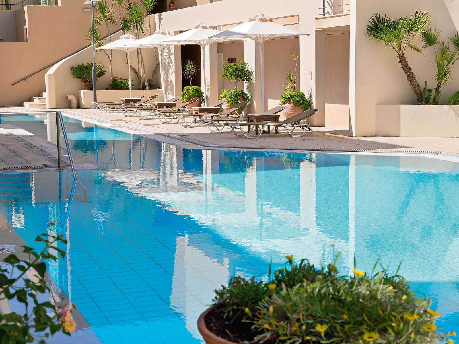 Hotel Grand Leoniki Residence By Grecotel