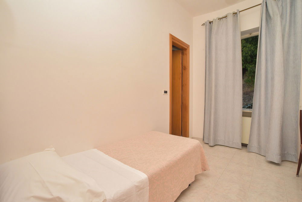 Hotel Maronti
