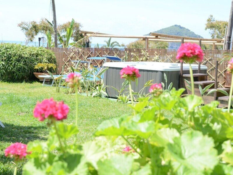 Hotel Maronti