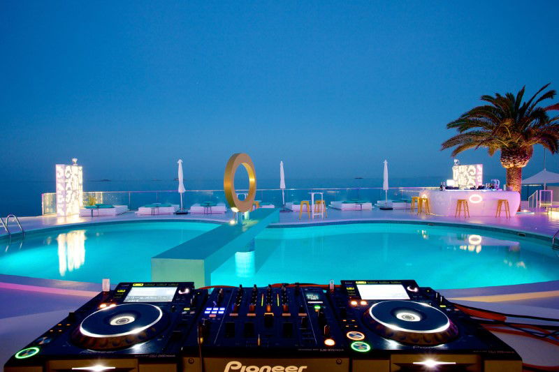 Ama Ibiza Beachfront Suites