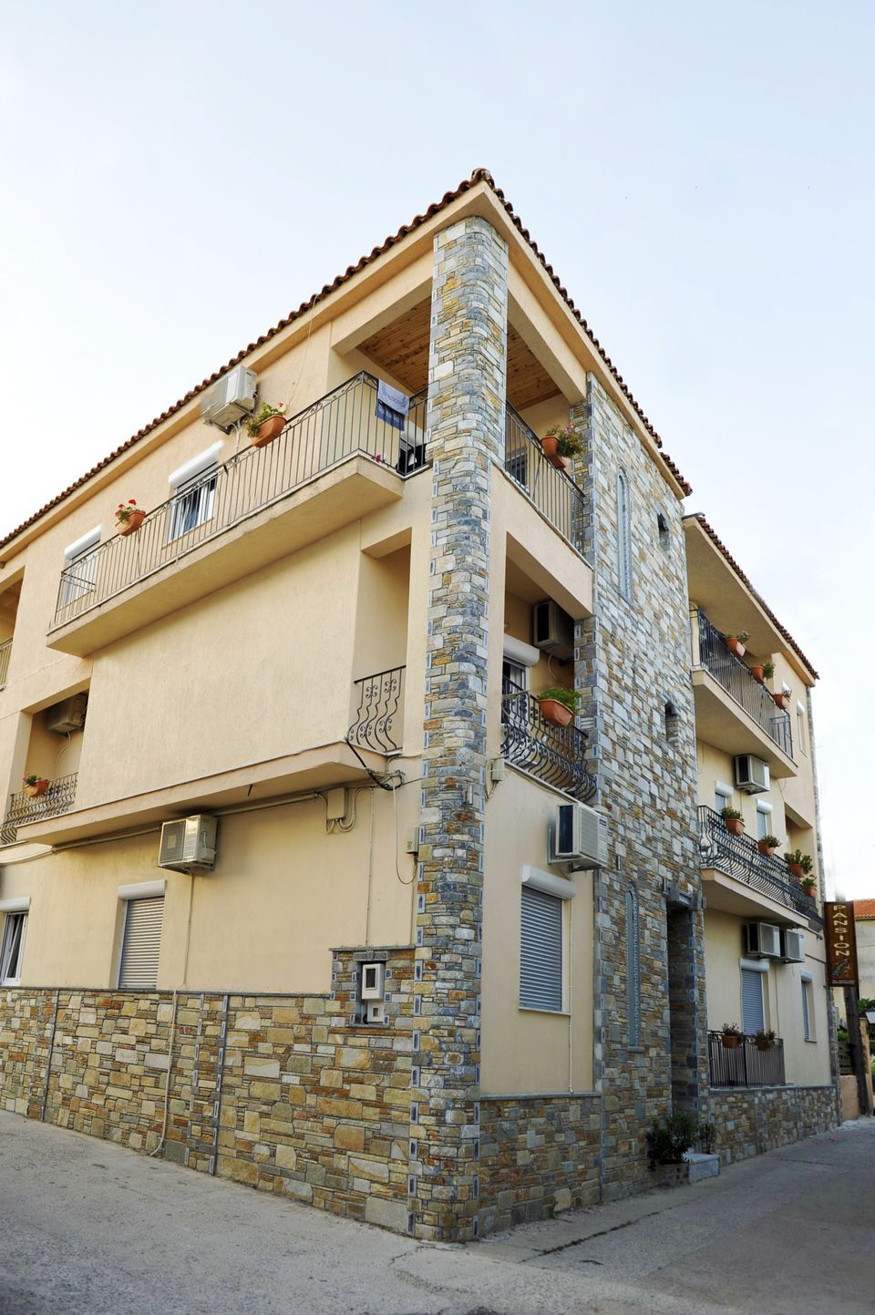 Hotel Skianthion Rooms
