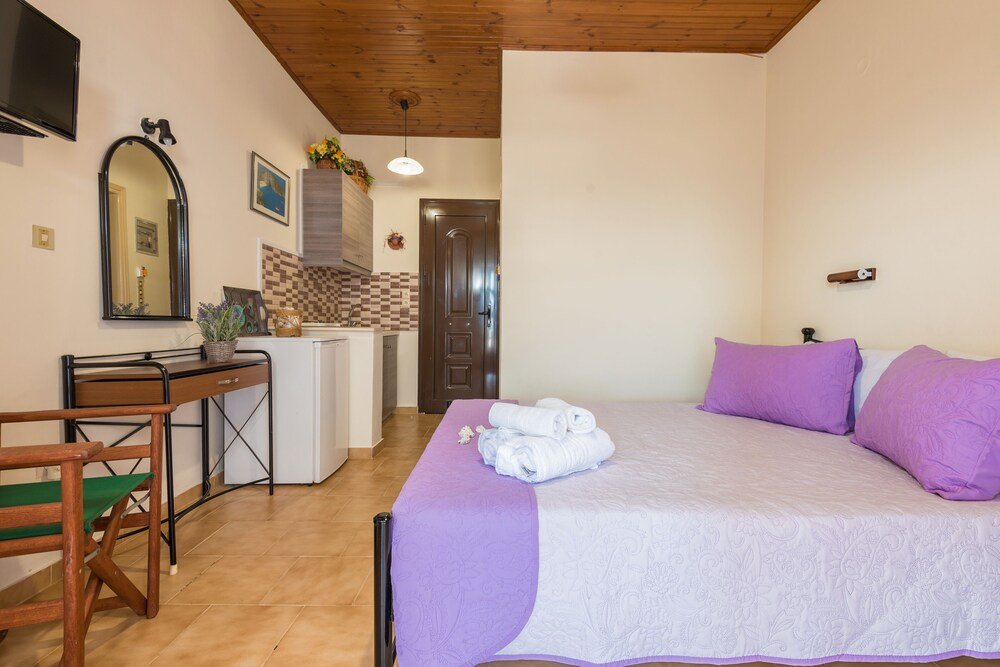Hotel Notos Studios