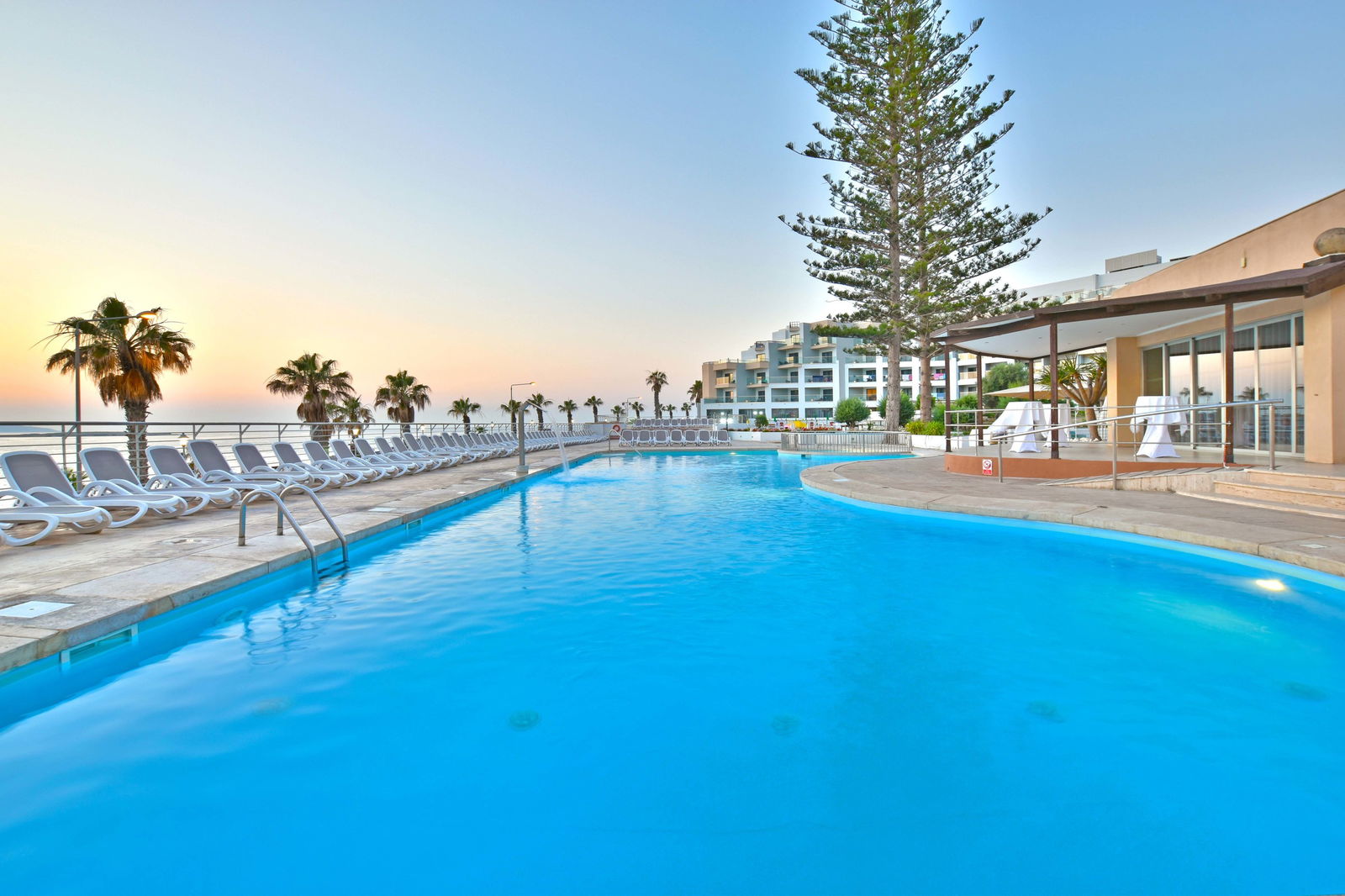 Hotel Doubletree By Hilton Malta
