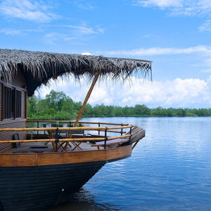 Hotel Yathra Houseboat By Jetwing cazare Bentota