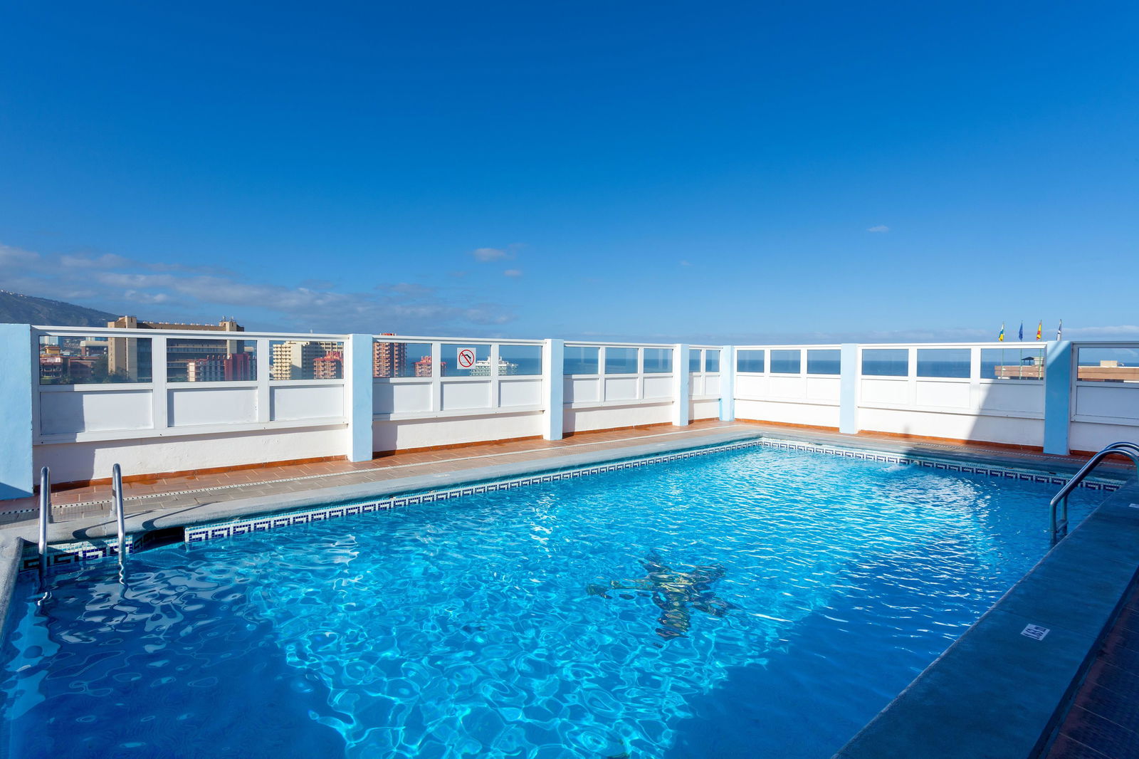 Magec Outdoor Pool