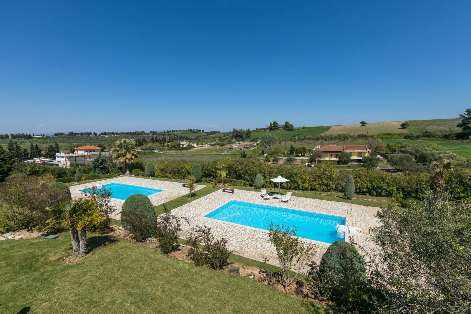 2256934-ng-sani-villas.jpg
