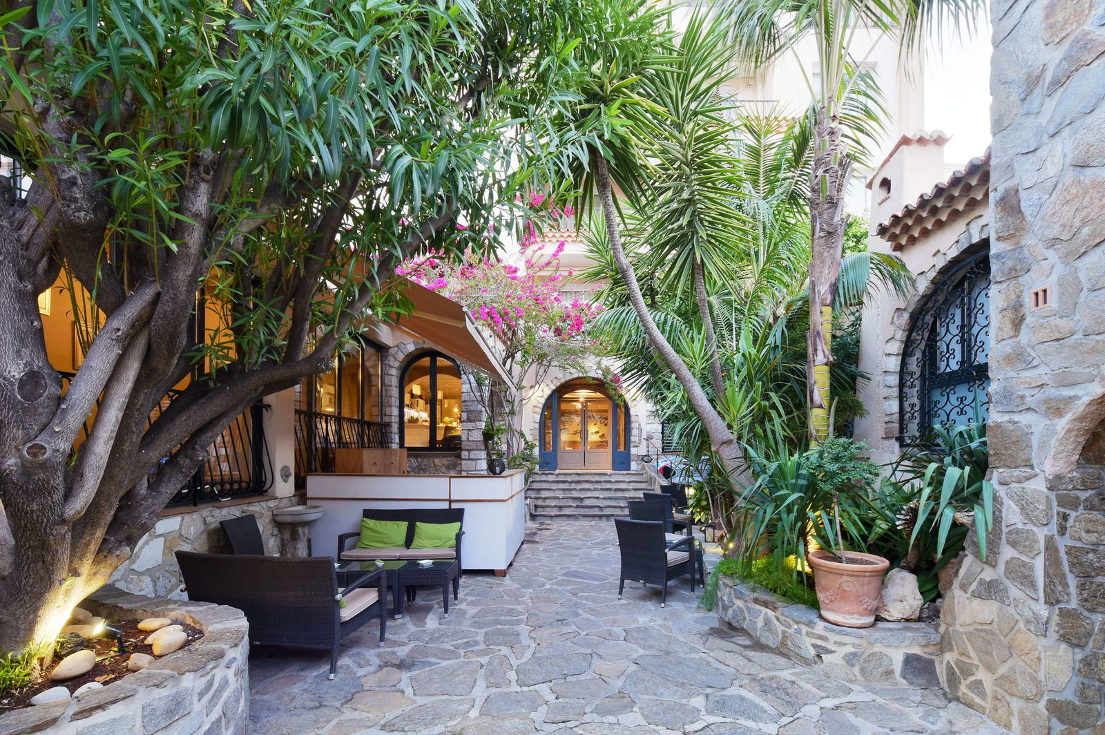 Hotel La Corniche Hôtel