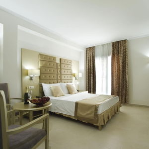 Sejur El Tiburon Hotel Boutique vacanta Torremolinos