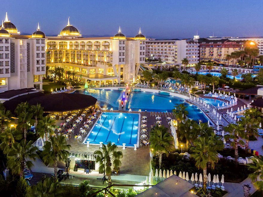 Hotel Kirman Sidera Luxury And Spa