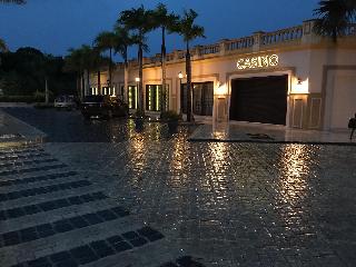 2507407-sports-illustrated-resorts-marina-and-villas-cap-cana.jpg