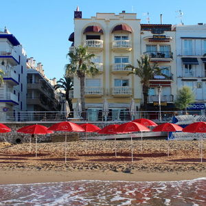 Hotel Urh San Sebastian Playa cazare Sitges