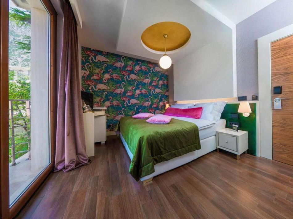 Forza Mare Room Example