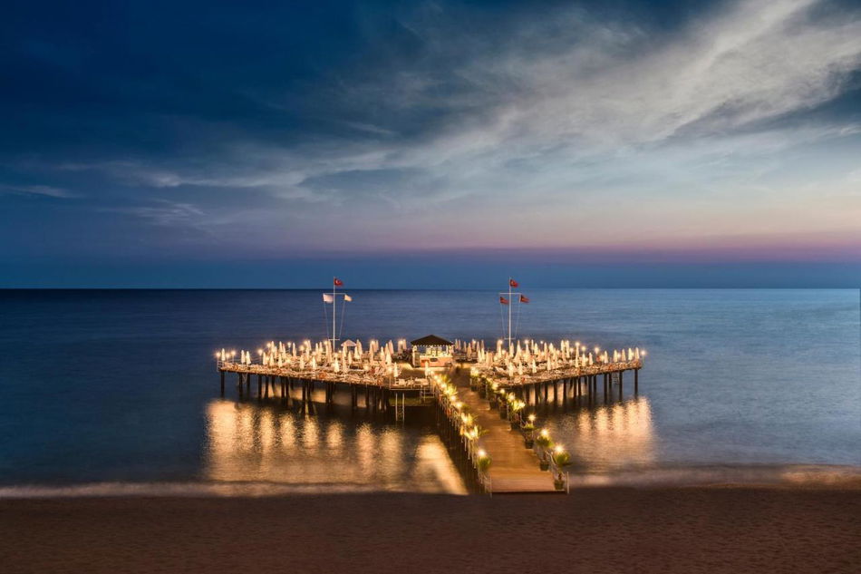 DELPHIN BOTANIK HOTEL