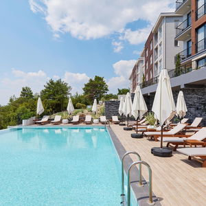 Hotel Bayview Hills Luxury Residences cazare Kotor