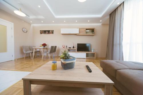 Hotel Apartment Luxury Explorer