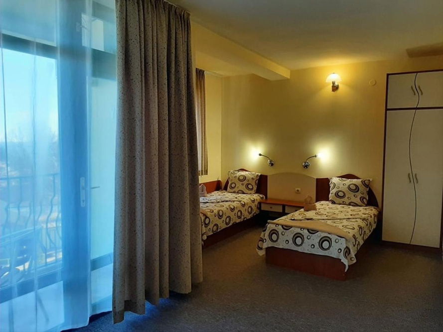 Silver Hotel