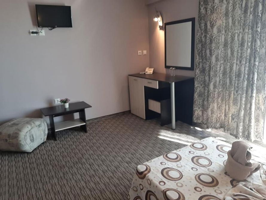 Silver Hotel