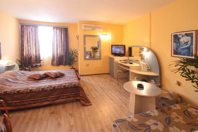 Hotel Color