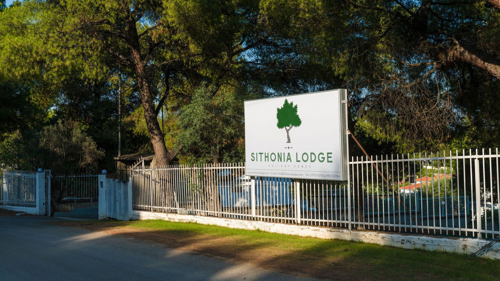 2335756-sithonia-lodge-chalkidiki.jpg