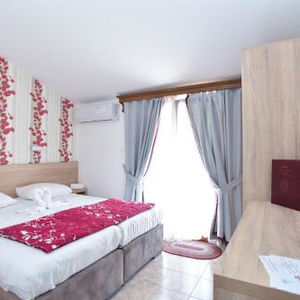 Hotel Hotel Grbalj cazare Budva