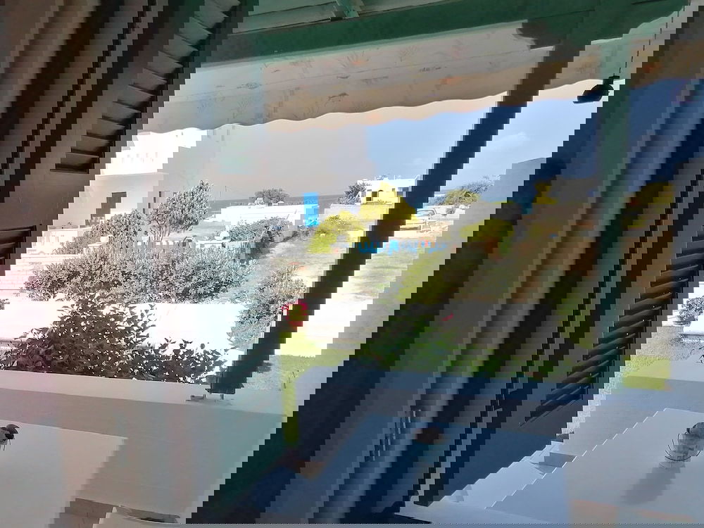 979308b5_z
