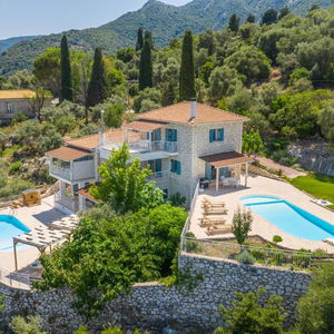 Hotel Violitzis Villas cazare Nidhrion