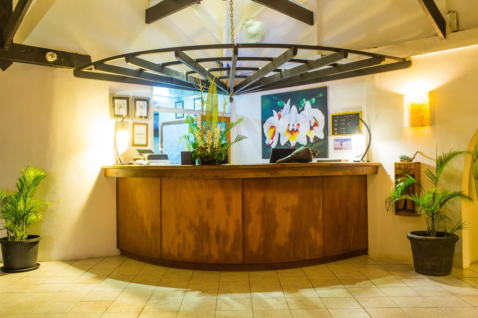 Lomani Island Resort Fiji Lounge / Lobby