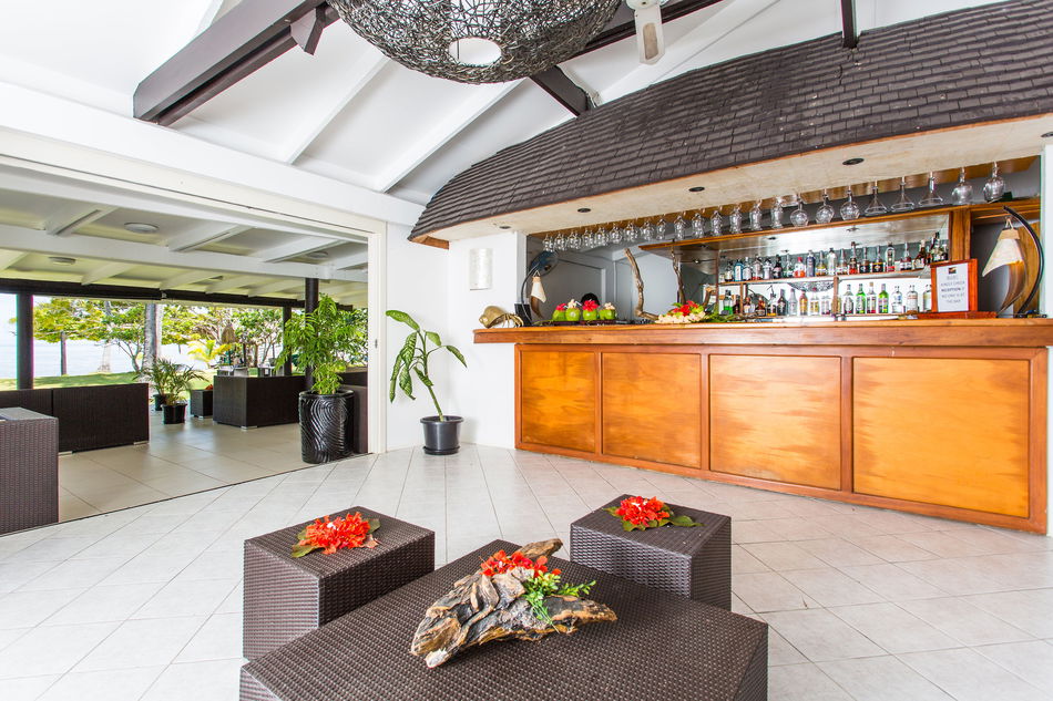 Lomani Island Resort Fiji Bar