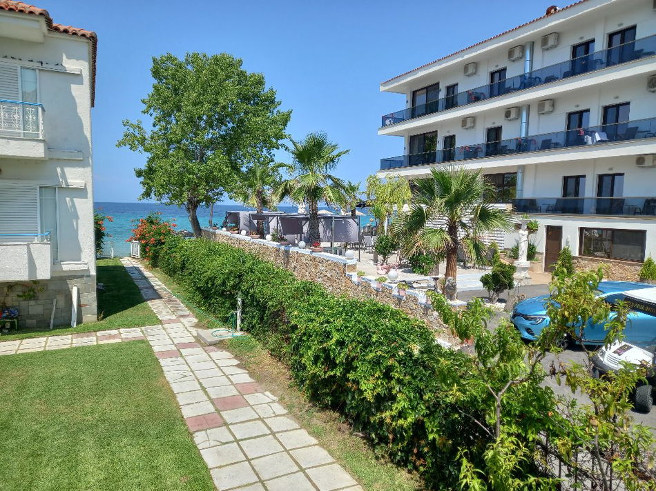 2388033-greek-pride-evlogia-seaside-apartment.jpg