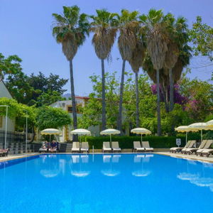Hotel Riverside Garden Resort cazare Kyrenia
