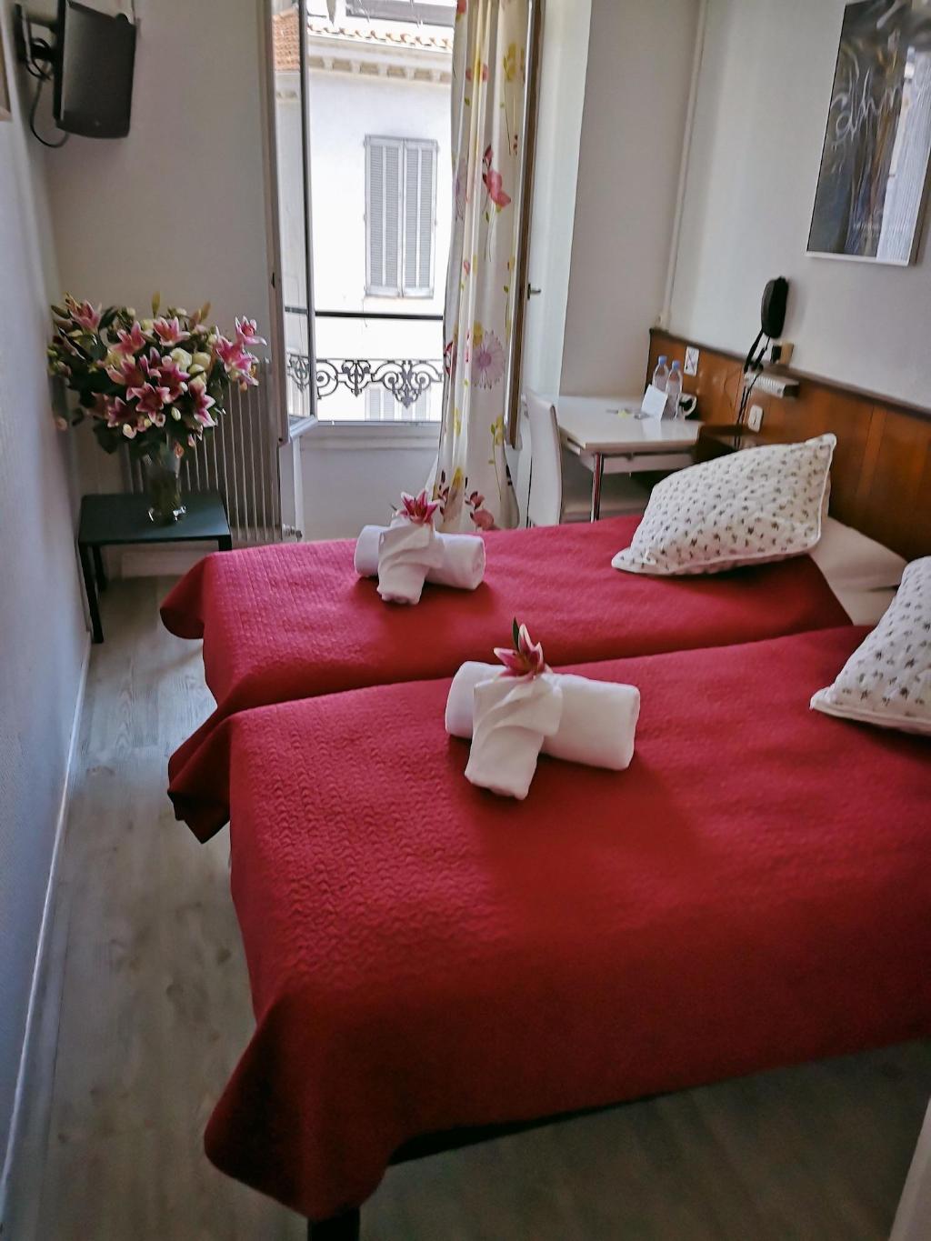 Hotel Azurene Royal