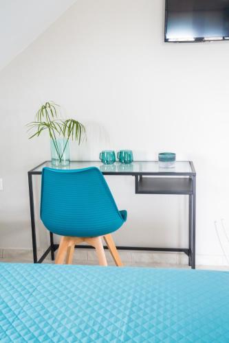 Joya Ofrynio Stylish Suites