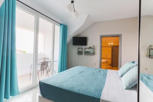 Joya Ofrynio Stylish Suites