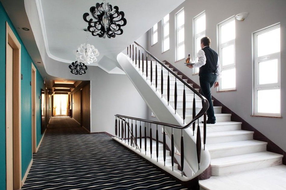 2455904-lucy-hotel-chalkida.jpg