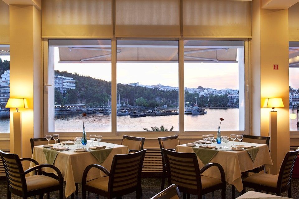 2455917-lucy-hotel-chalkida.jpg