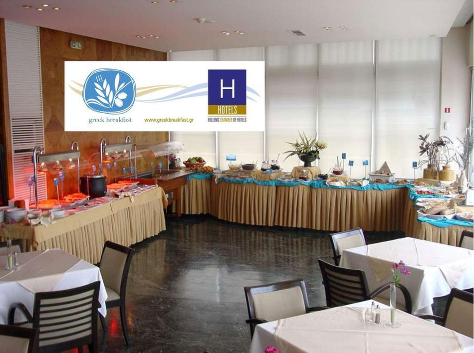2455921-lucy-hotel-chalkida.jpg