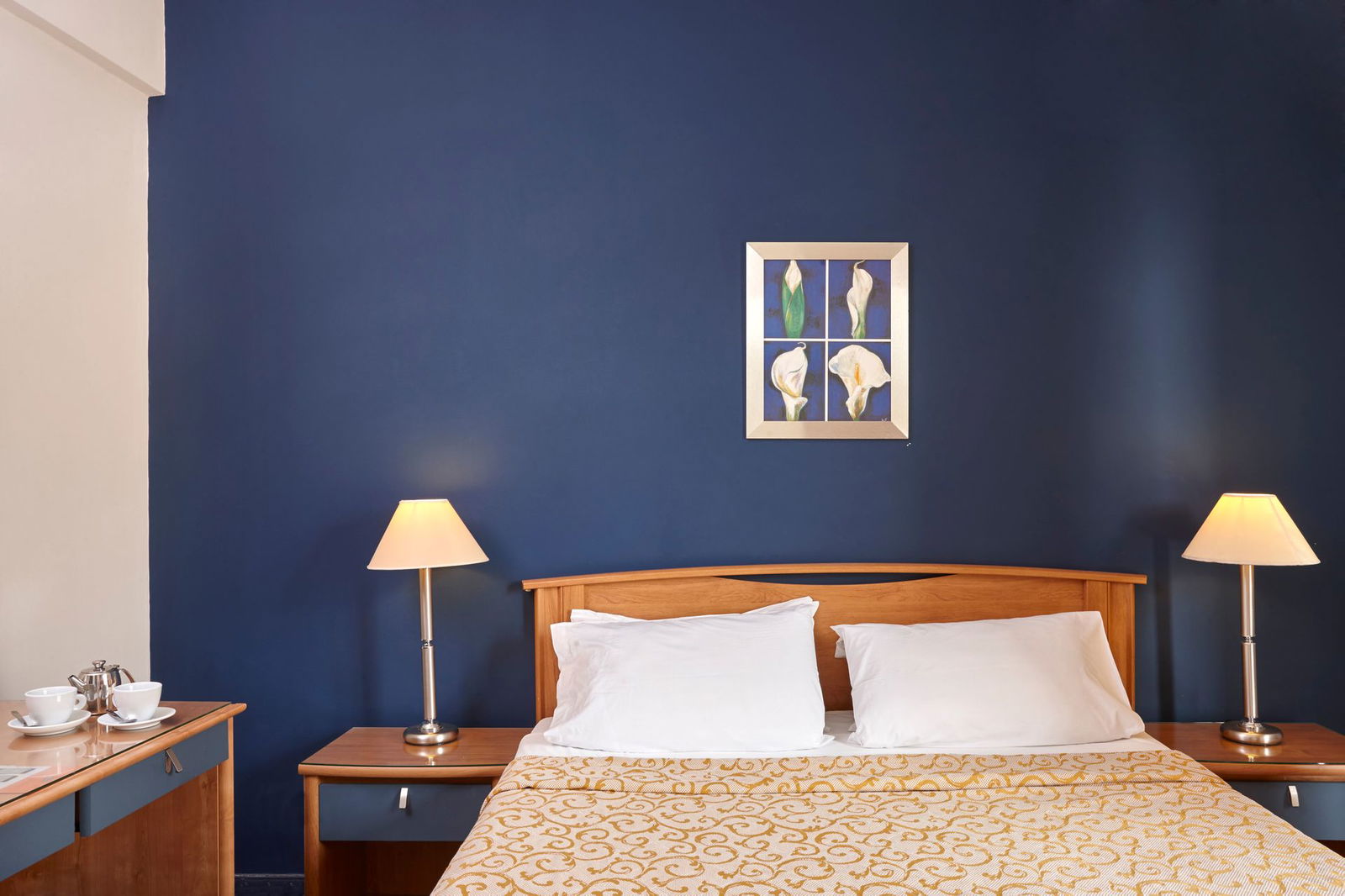 2455933-lucy-hotel-chalkida.jpg