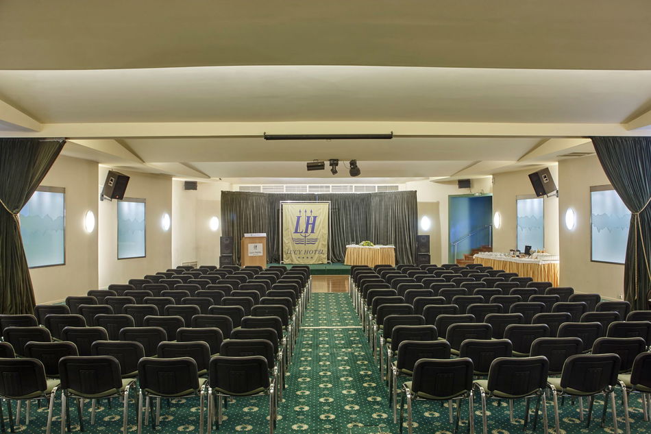 2455958-lucy-hotel-chalkida.jpg