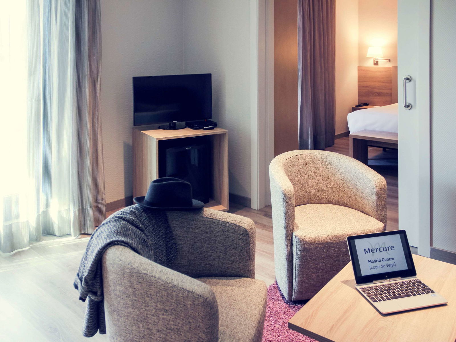 Mercure Madrid Centro Room Example