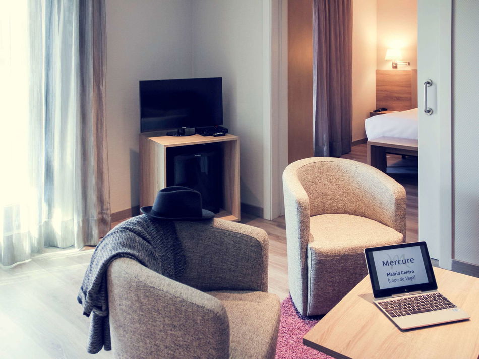 Mercure Madrid Centro Room Example
